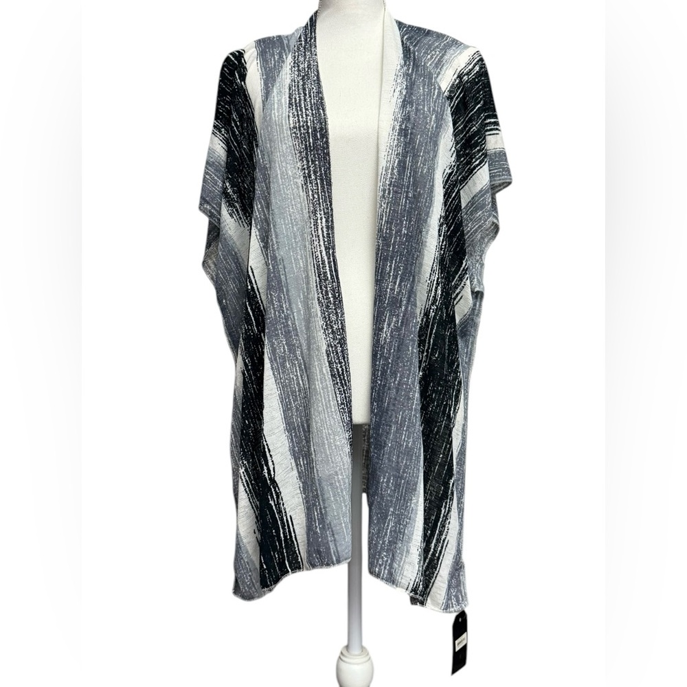 Janice Apparel Striped Print Kimono Lightweight Boho One Size Black Gray NWT